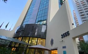 Oscar Freire Suite